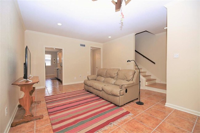 Foto del edificio - 7451 Brompton St