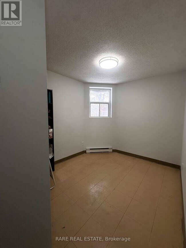 Photo du bâtiment - 99 Bellevue Ave