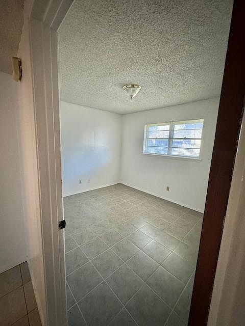 Foto del edificio - Nice 3 bedroom 2 bath residence