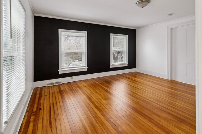 Foto del edificio - 12 Station Rd