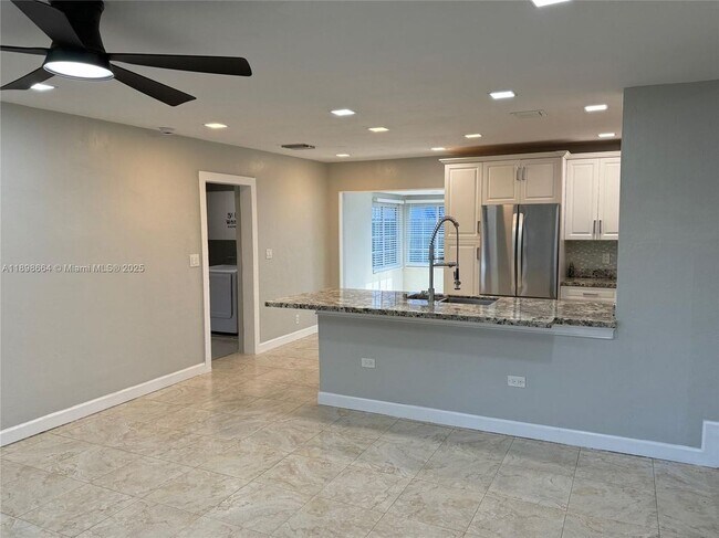 Building Photo - 1498 SW 47th Terrace