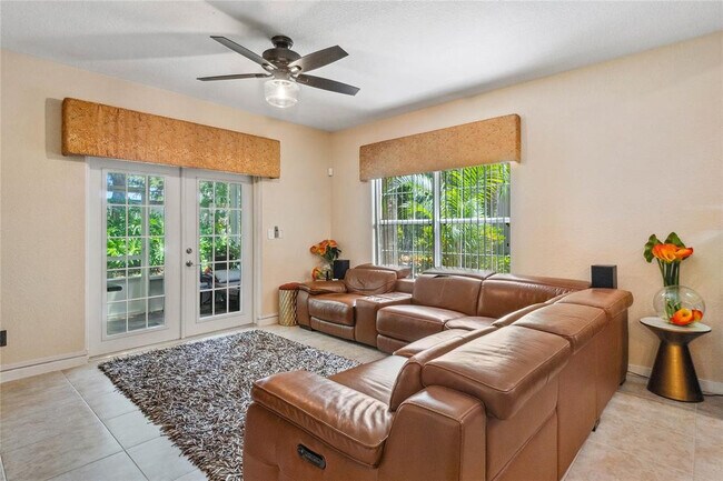 Building Photo - 4208 Cohune Palm Ct