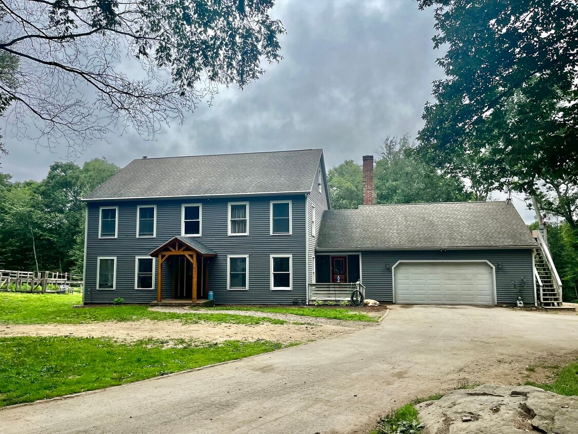 Primary Photo - 41 Branch Hill Rd