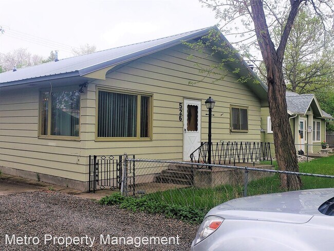 Building Photo - 4 br, 2 bath House - 526 Parkhill Dr