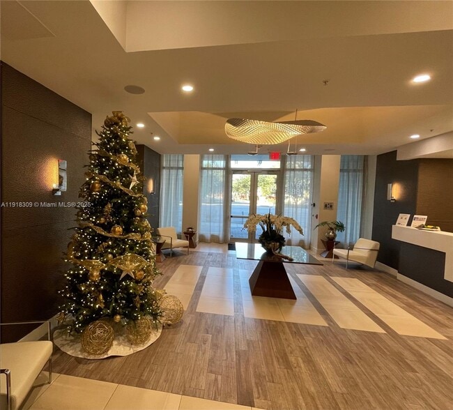 Foto del edificio - 7875 NW 107th Ave