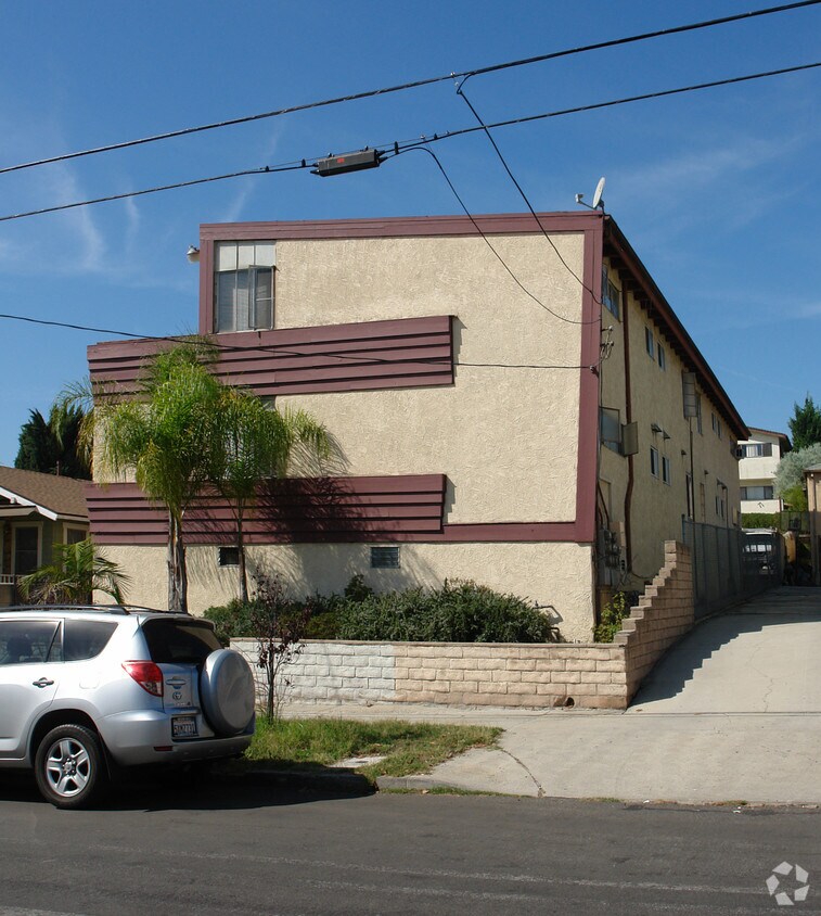 Foto del edificio - 633 Micheltorena St