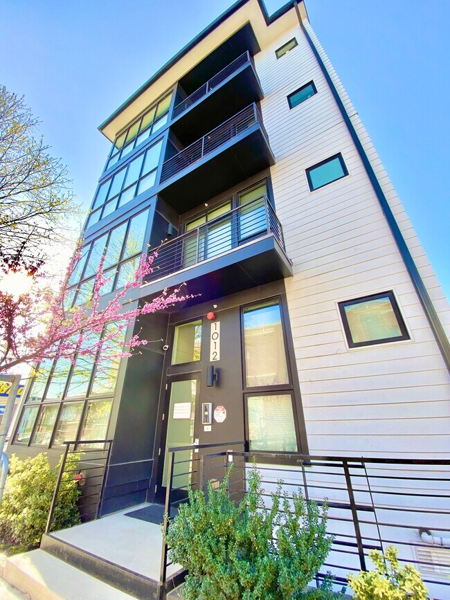 1012 Harvard St NW Unit 6, Washington, DC 20001 Condo for Rent in