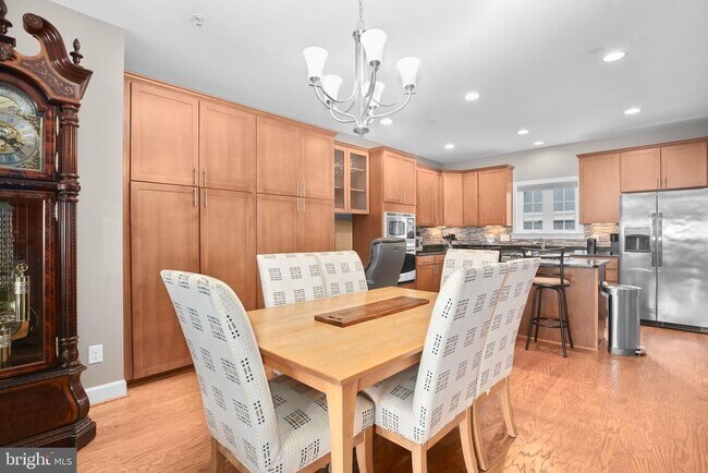 Foto del edificio - 568 Marina Landing Ln