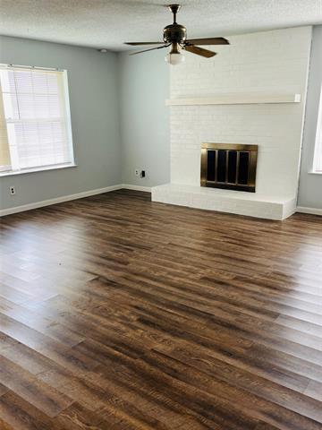 Foto del edificio - 7033 Crosstimbers Ln