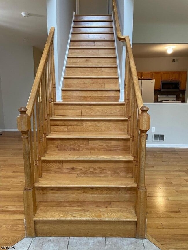 Foto del edificio - 301 Pinelli Dr