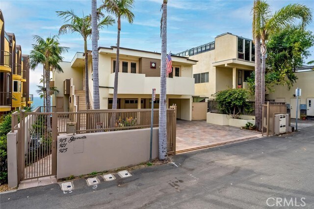 Building Photo - 925 Gaviota Dr
