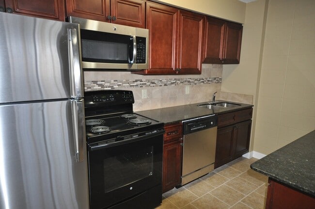 Interior Photo - 601 So. 18th St.