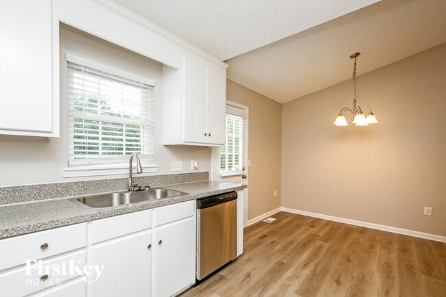 Foto del edificio - 2535 Hickory Ave