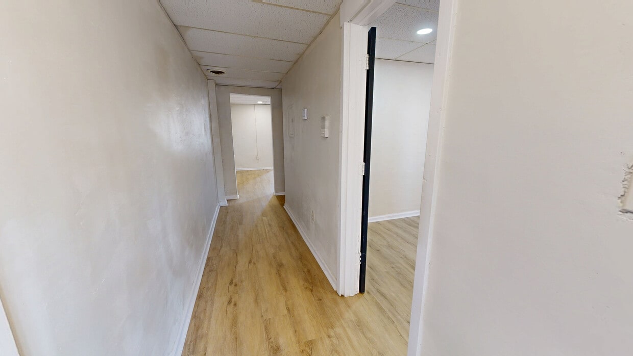 Photo - The Oaks Apartments