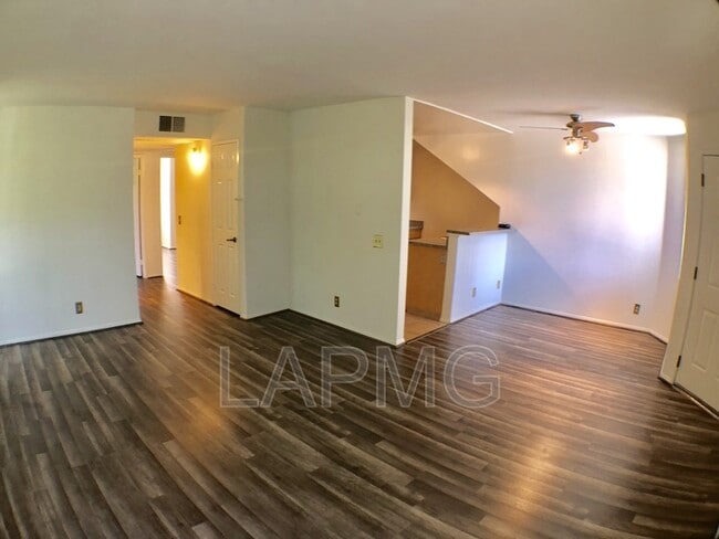Building Photo - 4202 Tujunga Ave