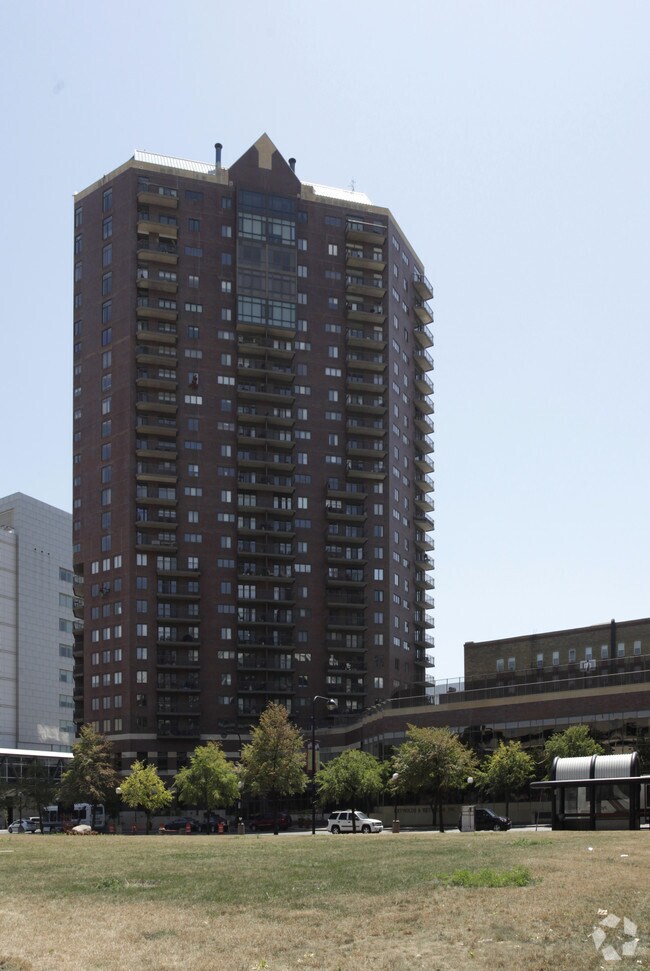 The Plaza Apartments Des Moines, IA