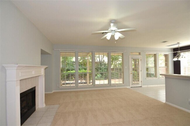 Building Photo - 15024 Galena Dr