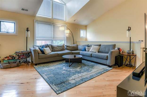 Foto del edificio - 159 Neilson St