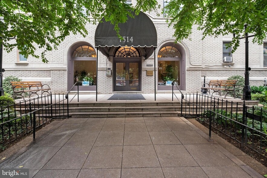 Photo - 1514 17th St NW