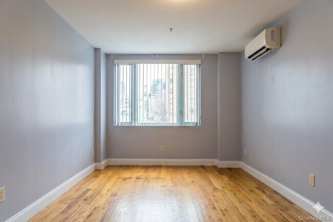 Foto del edificio - 132-15 41st Ave