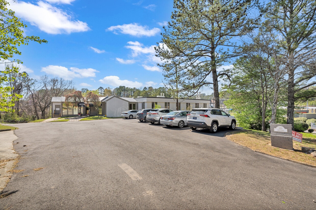Primary Photo - 120 Vulcan Rd