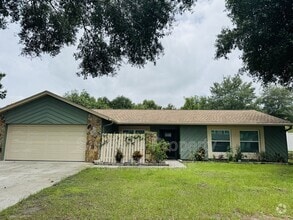 Building Photo - 2437 Bucknell Dr