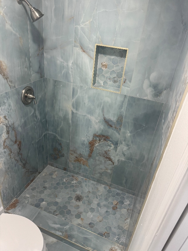 Building Photo - 3527 18th Ave S