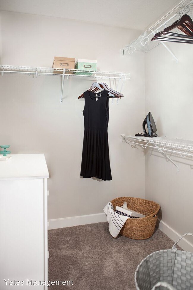 Foto del edificio - 2 br, 2.5 bath House - 215 Potomac Drive