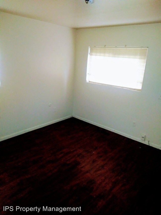 Building Photo - 14826 Cedargrove St