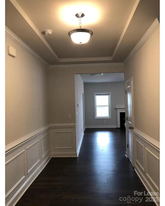 Foto del edificio - 7681 Tanglewood Wy