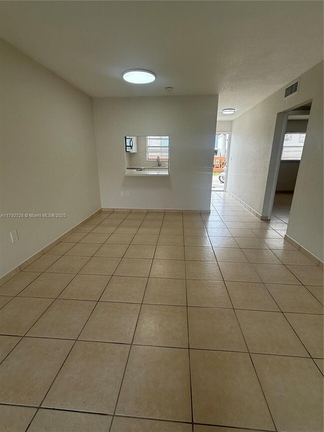 Foto del edificio - 6850 W 16th Dr