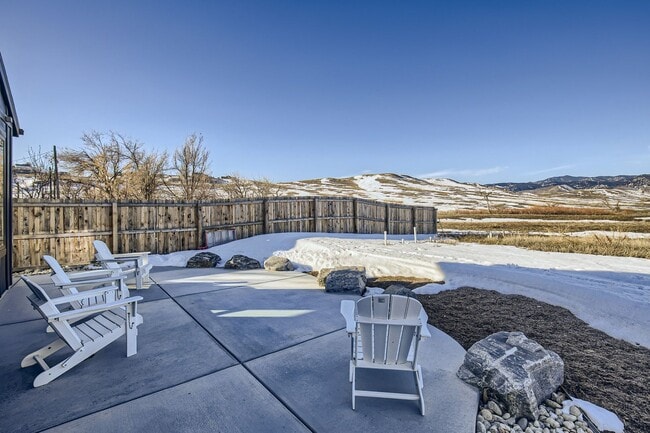 Foto del edificio - Foothills 3 BDR Renovated Barracks