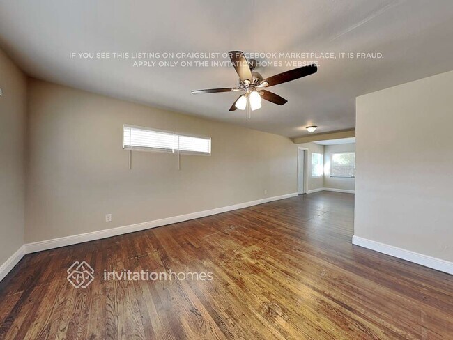 Foto del edificio - 5507 Riordan Way