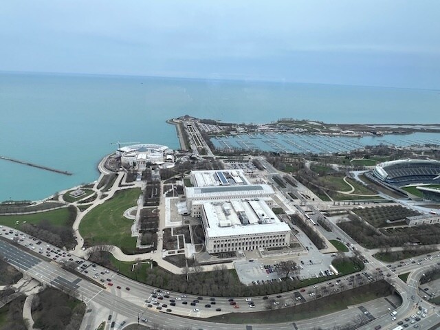 Foto del edificio - 1211 S Prairie Ave