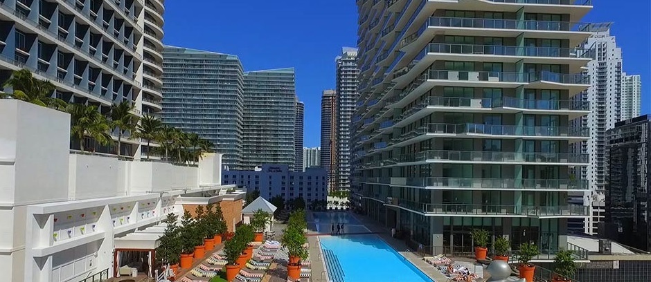 Primary Photo - 1300 S Miami Ave