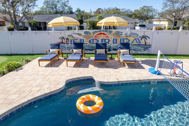 Building Photo - 9414 Laura Anne Dr