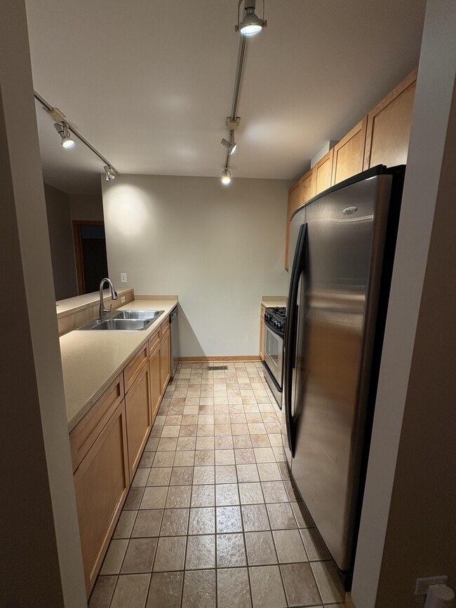 Foto del edificio - 1033 E 46th St