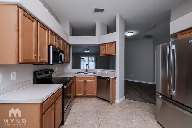 Building Photo - 8133 Alamosa Wood Ave