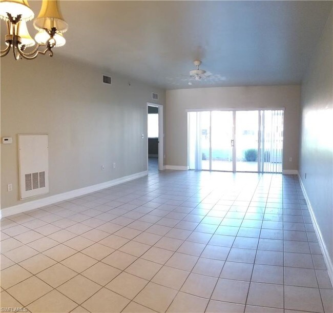 Foto del edificio - 7821 Great Heron Way