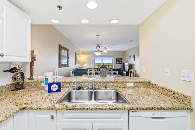 Foto del edificio - Beautiful Ocean Walk Condo