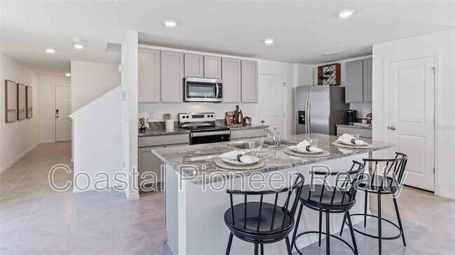 Foto del edificio - 37120 Kings Crown Dr