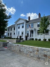 Building Photo - 105 North St