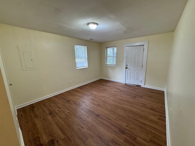 Foto del edificio - Description: Adorable one bedroom on secon...