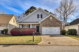 Building Photo - 719 Bonnie Oaks Ln