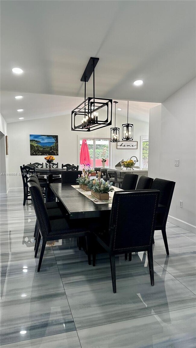 Foto del edificio - 13411 SW 17th Ct