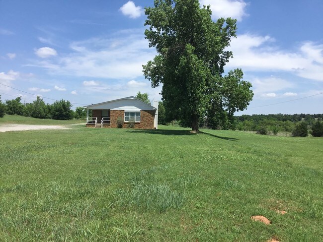 Foto del edificio - 3 br, 1 bath House - 6501 NE 63rd
