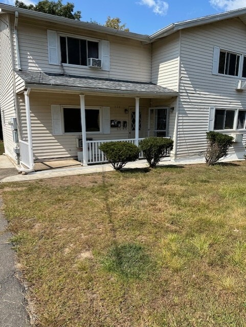 Photo - 224 Windy Dr House