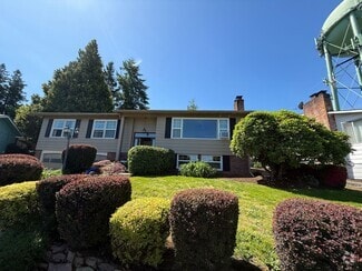 Building Photo - 13420 NE Rose Pkwy