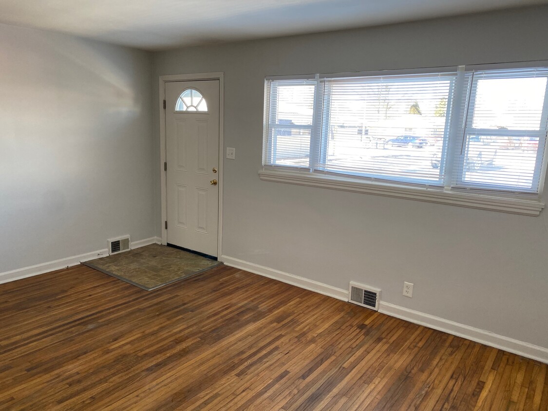 Foto principal - 2813 Jefferson Ave