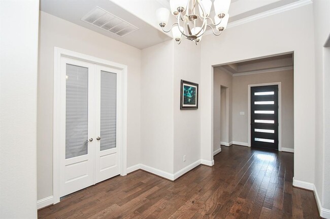 Building Photo - 27419 Tintara Ln